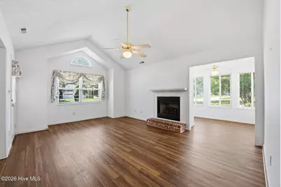 4001 Gaston Court, New Bern, NC 28562 - Photo 5