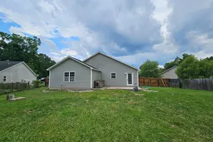 307 Big Tree Ln, Chinquapin, NC 28521 - Photo 15