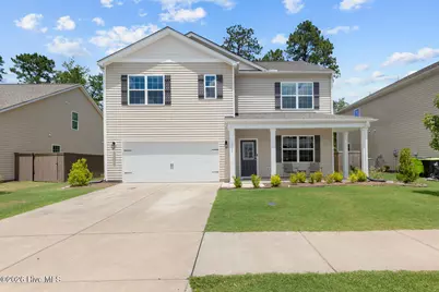 1013 Ella Bengel Drive, New Bern, NC 28562 - Photo 1