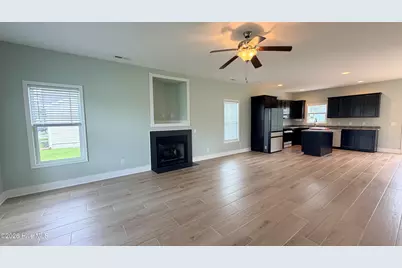 218 Long Neck Drive, Richlands, NC 28574 - Photo 3