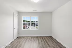 207 Ashwood Dr, Jacksonville, NC 28546 - Photo 11