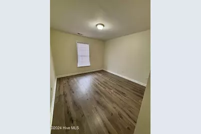 207 Ashwood Drive, Jacksonville, NC 28546 - Photo 9