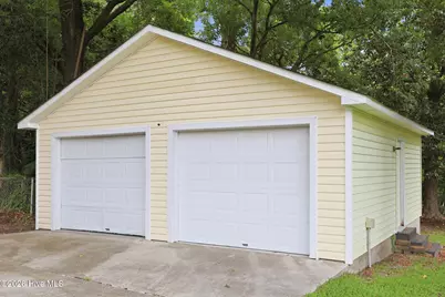1020 River Street, Jacksonville, NC 28540 - Photo 37