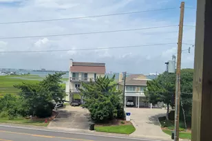 1702 E Fort Macon Rd, Atlantic Beach, NC 28512 - Photo 3