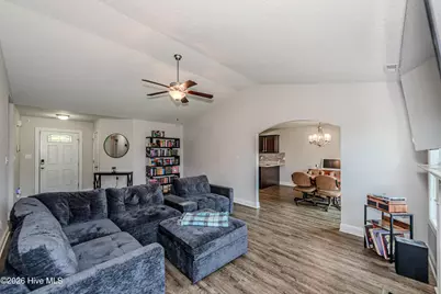 104 Goldstone Court, Jacksonville, NC 28546 - Photo 9