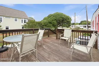 117 W Seaview Drive, Emerald Isle, NC 28594 - Photo 9