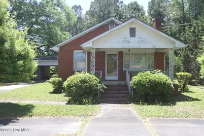 709 Quail Street, Elizabethtown, NC 28337 - Photo 3