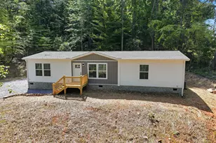 329 Loganberry Ln, Hayesville, NC 28904 - Photo 3