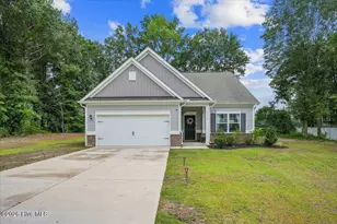 5775 Huntington Park Dr, La Grange, NC 28551 - Photo 1