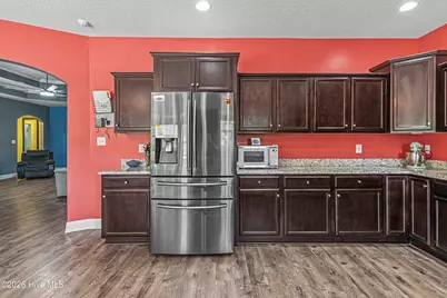 515 Shipyard Court, Swansboro, NC 28584 - Photo 17