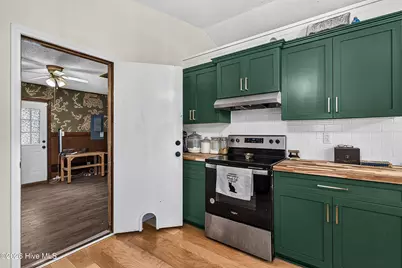 130 Falcon Crest Road, Jacksonville, NC 28540 - Photo 11