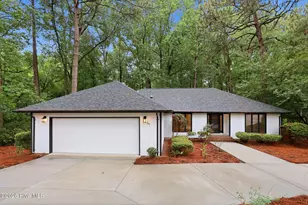 200 Devonshire Ave W, Seven Lakes, NC 27376 - Photo 1