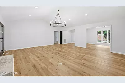 200 Devonshire Avenue W, Seven Lakes, NC 27376 - Photo 5