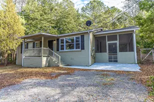 885 S Stephens St, Southern Pines, NC 28387 - Photo 1