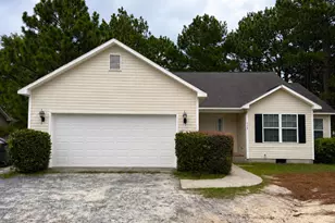 155 Pecan Ln, Aberdeen, NC 28315 - Photo 1