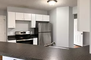 225 Woodgreen Ln, Aberdeen, NC 28315 - Photo 3