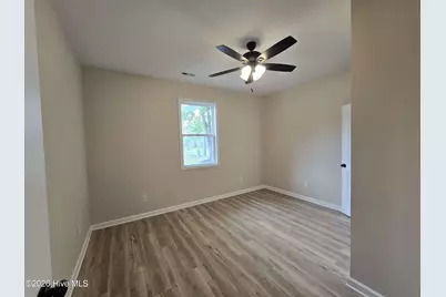 24821 Spring Hill Road, Wagram, NC 28396 - Photo 7