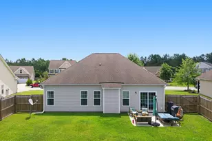 219 Seville St, Jacksonville, NC 28546 - Photo 9