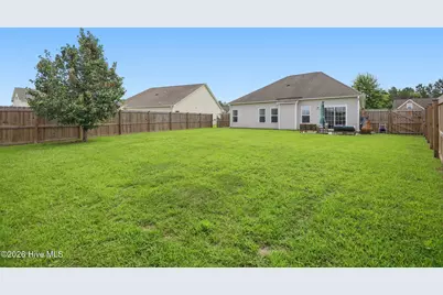 219 Seville Street, Jacksonville, NC 28546 - Photo 17