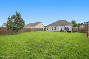 219 Seville St, Jacksonville, NC 28546 - Photo 17