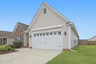 219 Seville St, Jacksonville, NC 28546 - Photo 3