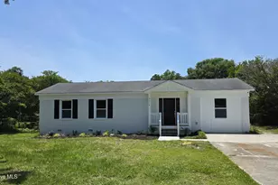 5314 Autumn Dr, Wilmington, NC 28409 - Photo 1