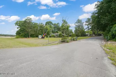 7567 Nc 211 Highway, West End, NC 27376 - Photo 9