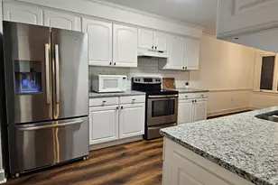 407 W College St, Whiteville, NC 28472 - Photo 13