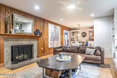 420 E Indiana Avenue, Southern Pines, NC 28387 - Photo 5