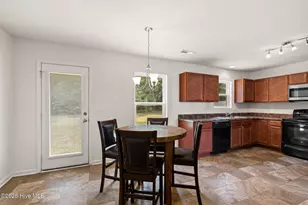 1105 Jordan Lake Ct, Leland, NC 28451 - Photo 7