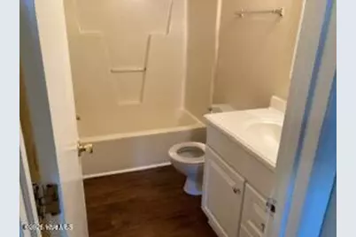 1088 Cheyenne Court #5, Greenville, NC 27858 - Photo 7