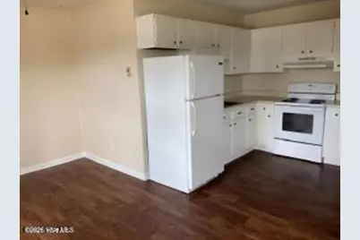 1088 Cheyenne Court #5, Greenville, NC 27858 - Photo 5