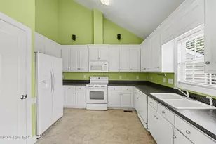 1909 Charity Ln, Winterville, NC 28590 - Photo 7