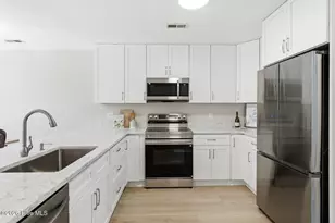 6026 Inland Greens Dr, Wilmington, NC 28405 - Photo 3