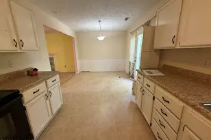 302 Silkweed Ct, Wilmington, NC 28405 - Photo 5