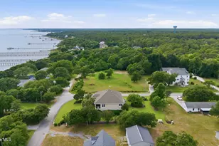 239 Water Oak Dr, Newport, NC 28570 - Photo 31