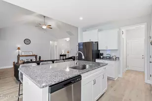 208 Hillwood Dr, Sanford, NC 27332 - Photo 19