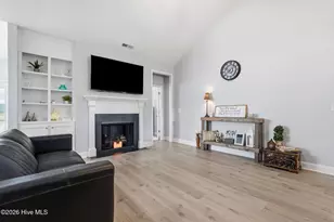 208 Hillwood Dr, Sanford, NC 27332 - Photo 13