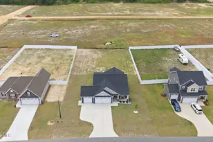 208 Hillwood Dr, Sanford, NC 27332 - Photo 39