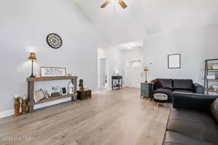 208 Hillwood Dr, Sanford, NC 27332 - Photo 9