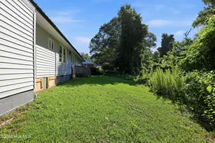 1002 River St, Jacksonville, NC 28540 - Photo 17