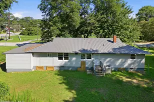 1002 River St, Jacksonville, NC 28540 - Photo 5