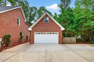 1205 Urania Dr, Raleigh, NC 27603 - Photo 33