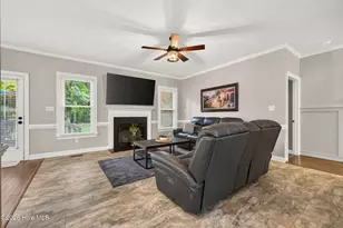 1205 Urania Dr, Raleigh, NC 27603 - Photo 17