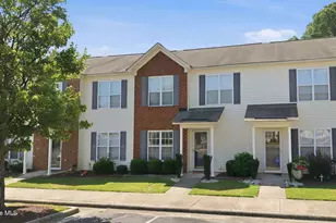 4242 Dudleys Grant Dr, Winterville, NC 28590 - Photo 3