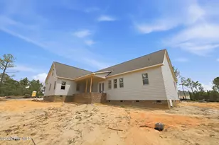 305 Mace St, Sanford, NC 27332 - Photo 15