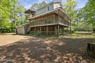 975 River Bend Dr, Burgaw, NC 28425 - Photo 3