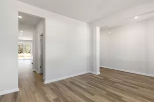 71 Pasture St, Wilmington, NC 28411 - Photo 9