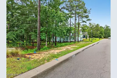 588 Hearthside Drive SE, Bolivia, NC 28422 - Photo 5