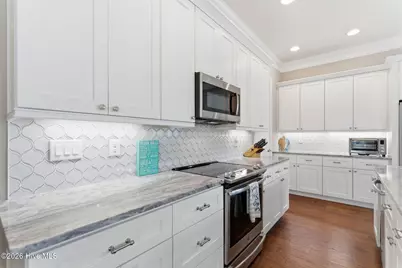 408 Goldsboro Avenue, Carolina Beach, NC 28428 - Photo 13